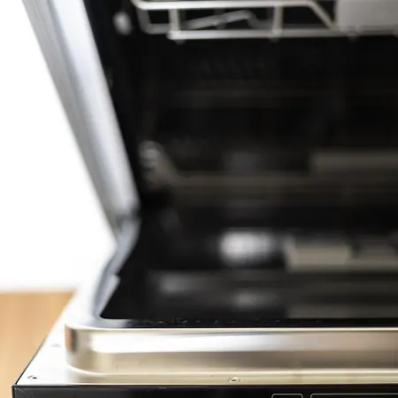 2bd Apartmet J7, Selfcheck-in, By Cohost *