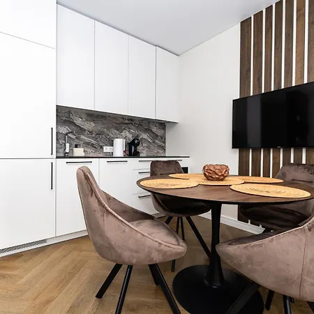 2bd Apartmet J7, Selfcheck-in, By Cohost Palanga